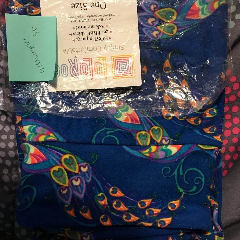BNWT LuLaRoe OS Peacock Leggings